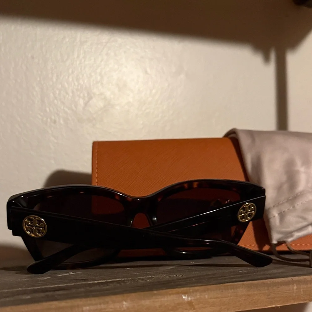 Tory Burch tory burch
